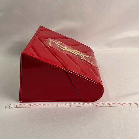 YSL Yves Saint Laurent Red Chevron Quilted Clutch Counter Display New - Picture 9 of 12